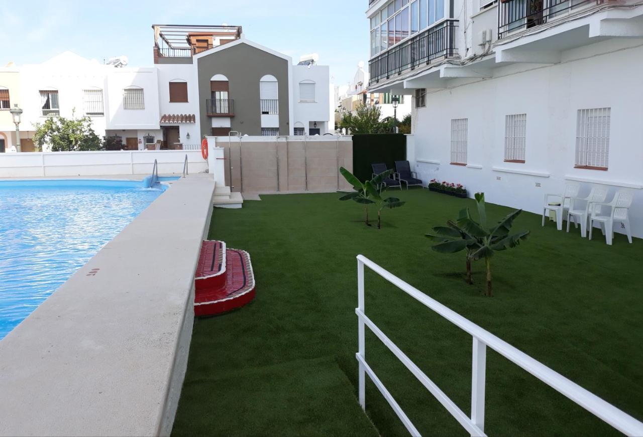Apartamentos Tursol Nerja Exterior photo